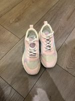 H&M Sneaker Sportschuhe gr.38 Nordrhein-Westfalen - Herne Vorschau