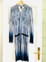 Jerseykleid blau gemustert Gr. 36  - sehr guter Zustand Berlin - Schöneberg Vorschau