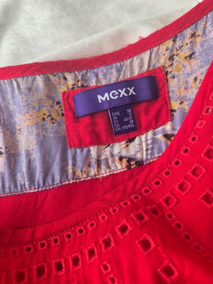 Mexx bluse rot 38 Knöpfe Frühling in Velbert