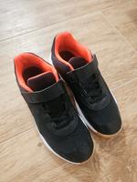Puma Hallen Turnschuh top Zustand 39 Niedersachsen - Harsefeld Vorschau