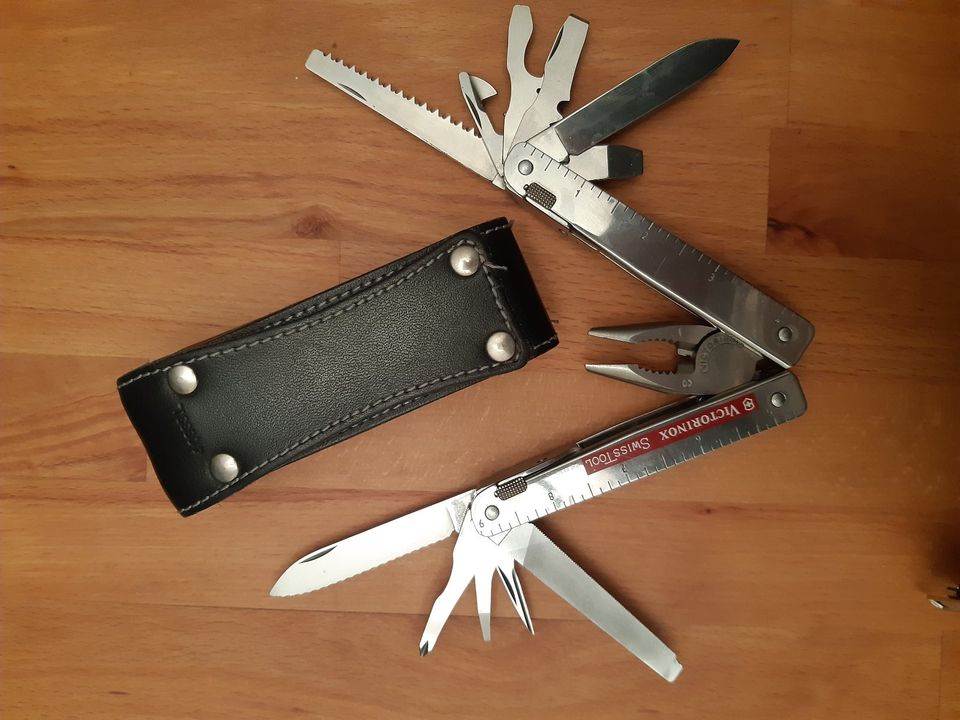 Swiss Tool Taschenwerkzeug Victorinox Pat Pend TOP ! in Krummesse