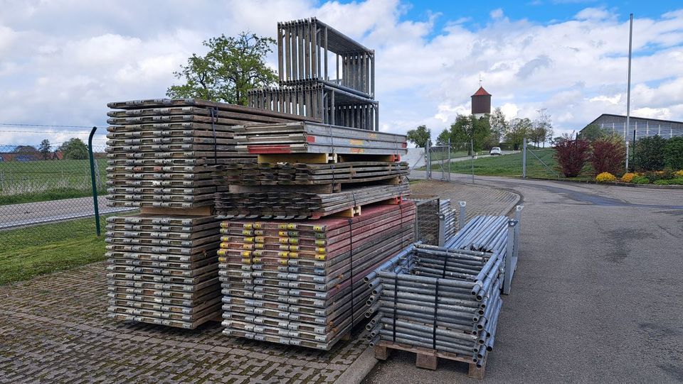 Hünnebeck Bosta Gerüst Stahlgerüst Maurergerüst Wandgerüst 492qm in Ruppertshofen