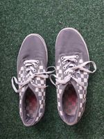 Vans-Low-Top-Sneaker gr 43 . 28 cm . Wuppertal - Oberbarmen Vorschau