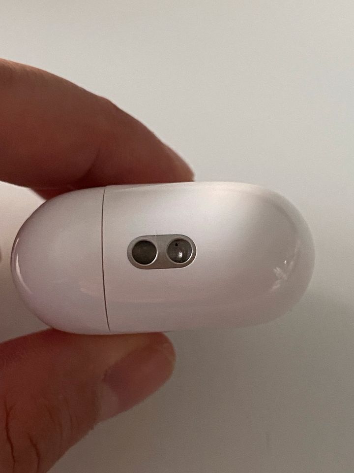 Apple AirPods Pro 2 (2. Generation) gereinigt in Essen