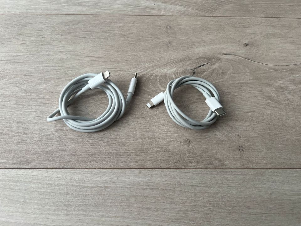 • Original USB C zu Lightning Kabel weiß Apple • NEU • in Nürnberg (Mittelfr)
