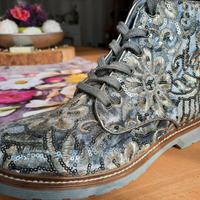 Tolle Sommer Boots passen super zu Tredy Sachen Hessen - Fuldabrück Vorschau