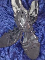 Angebot!!! Glänzender Auftritt! Neue High Heels Bayern - Regensburg Vorschau