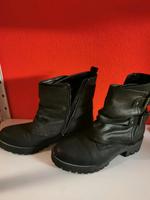 Schwarze Damen Boots, Grösse 40, Neuwertig Bayern - Untersiemau Vorschau