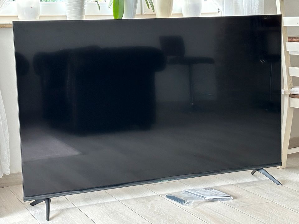 Samsung UE65AU7092 Series 7 TV 165.1 cm 65″ 4K Ultra HD Smart TV in Dortmund