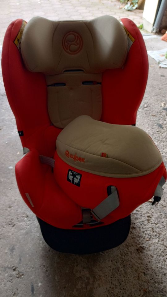 Cybex Sirona Kindersitz fürs Auto in Heidelberg