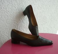 Georg Horsch Pumps Leder Heels Schuhe Damenschuhe, Gr. 42,5 – TOP Hamburg-Nord - Hamburg Winterhude Vorschau