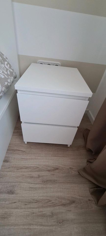 Nachtisch 2x IKEA Malm Kommode mit 2 Schubladen in Bietigheim-Bissingen