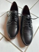 Damen Schuhe von Tamaris Leder Gr 39 schwarz/wie neu/ 1x getragen Nordrhein-Westfalen - Mechernich Vorschau