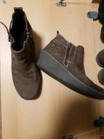 Stiefeletten mit Keilabsatz + Reissverschluss von Ariane Nordrhein-Westfalen - Mönchengladbach Vorschau