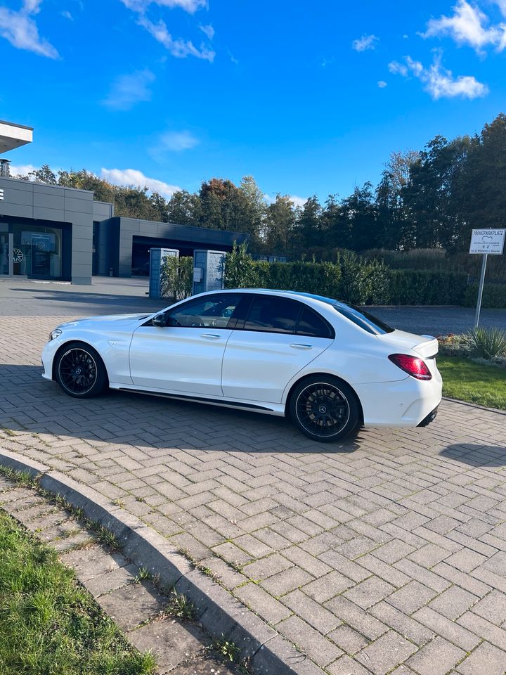 Mercedes Benz C63 AMG Limousine Voll REDUZIERT in Baesweiler