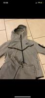 Nike Tech Fleece Anzug Gr. S in grau Nordrhein-Westfalen - Werne Vorschau