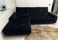 Neuwertiges Ecksofa in Velvet Black aus Samt mit Motor Nordrhein-Westfalen - Gelsenkirchen Vorschau