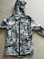 Camouflage Kapuzen Jacke * Windbreaker * NANNY STATE Mecklenburg-Vorpommern - Feldberg Vorschau