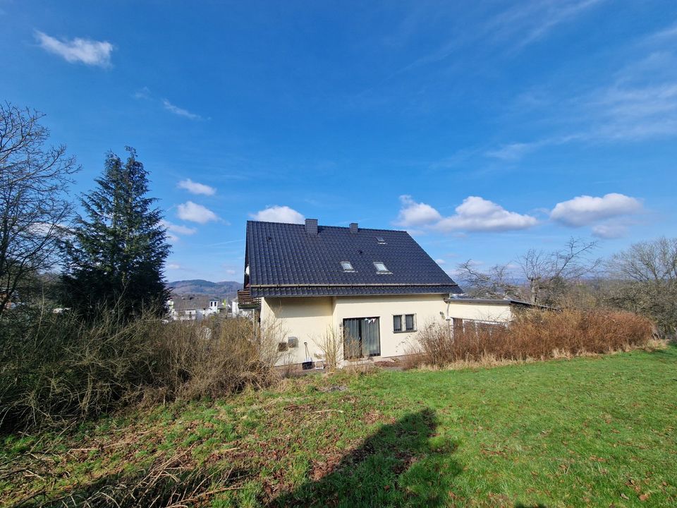 ---Verkauft--- 1 bis 2 Familienhaus in idyllische Lage mit Weitblick in Wadern