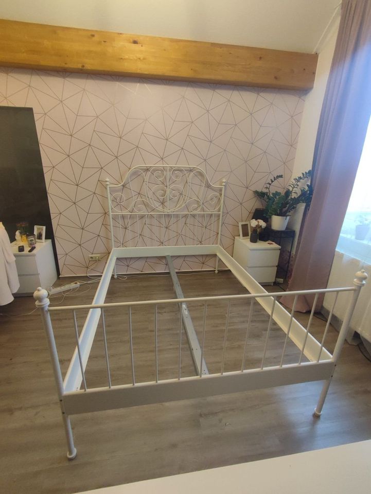 ⭐️ IKEA LEIRVIK weiß Bett Bettgestell Metallbett 140x200 ⭐ in Dresden