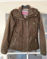 Superdry Jacke XS Damen Übergangsjacke dunkelgrün Windparka Schleswig-Holstein - Norderstedt Vorschau