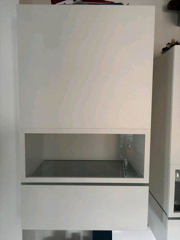 Hängeschränke / Vitrine / Glas / Massiv / Schublade in Dortmund