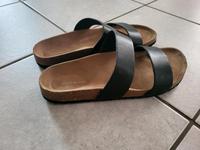 Pantoletten, Sandalen Nordrhein-Westfalen - Salzkotten Vorschau
