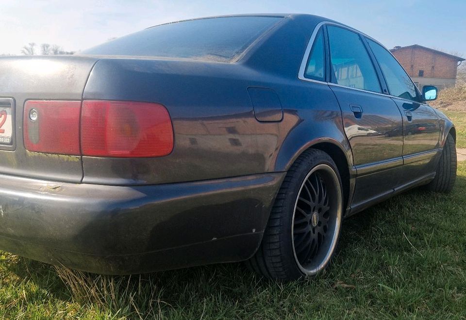 Audi A8 3.7L V8 Baujahr 1995 oder in Teilen in Neubrandenburg