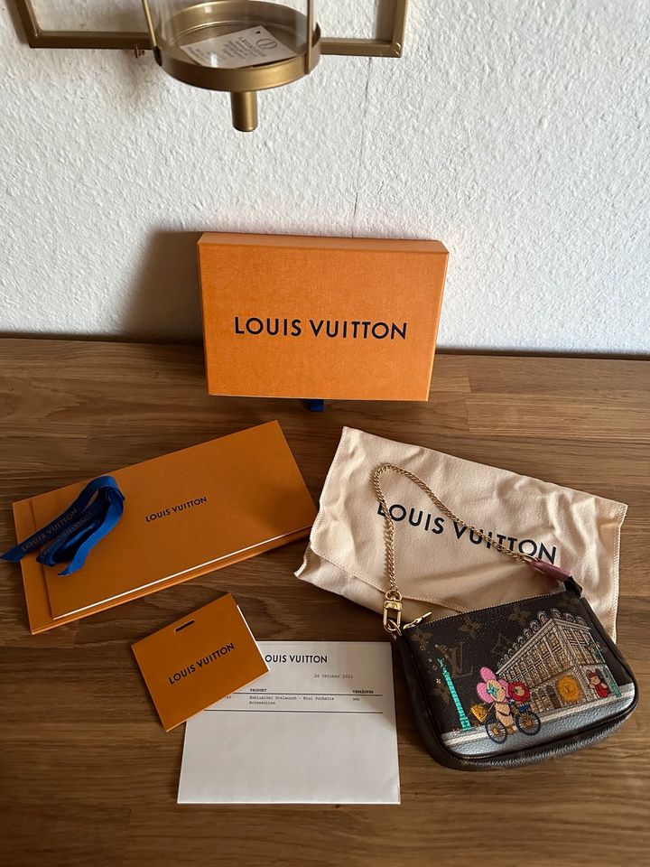 Louis Vuitton Pochette Vivienne Neu 2022 Sammlerstück in Dortmund