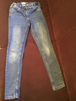 Jeans von Real Denim a Girl 74 Style Größe 152 verstellbar Rheinland-Pfalz - Neuwied Vorschau