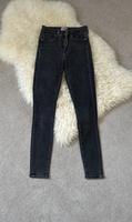 Only Skinny Jeans schwarz  xs/30 Niedersachsen - Soltau Vorschau