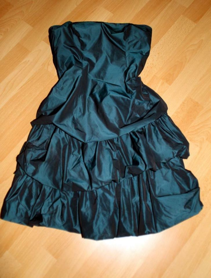 Abendkleid XS/ 34 kurz, Ballkleid in dunkelgrün in Garlipp