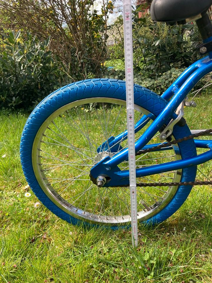 BMX 20 Zoll Titus royalblau in Berlin