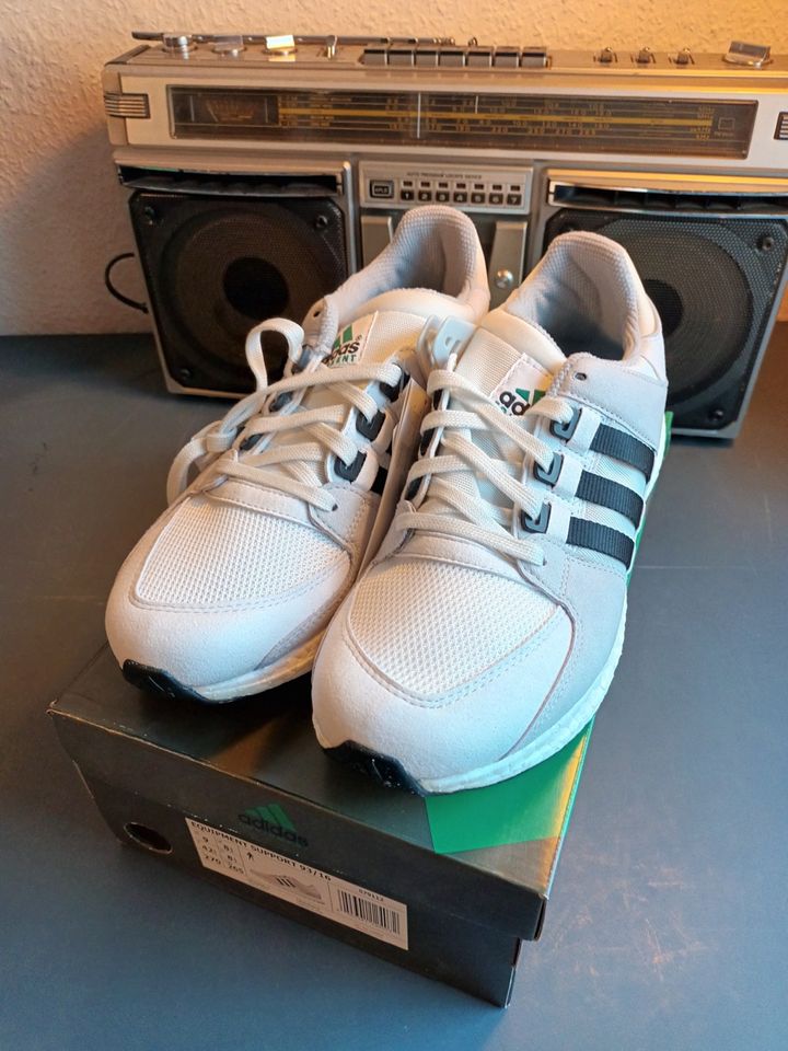 ADIDAS EQUIPMENT SUPPORT 93/16 42 2/3 NEU! TORSION RUNNING YEEZY in Berlin