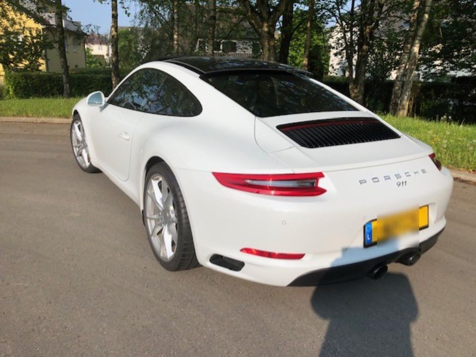 porsche 911-991.2 PDK, Chrono, Garantie Porsche, unfallfrei in Trier