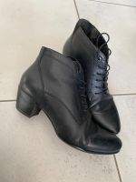 ★Tamaris Stiefeletten Gr. 40, Echtleder, schwarz, Absatz 5cm★ Nordrhein-Westfalen - Attendorn Vorschau