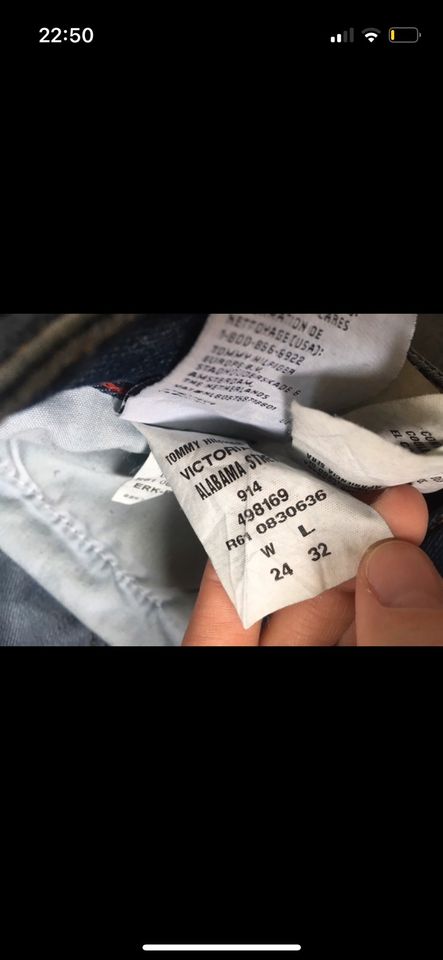 Tommy Hilfiger Jeans in Mülheim-Kärlich