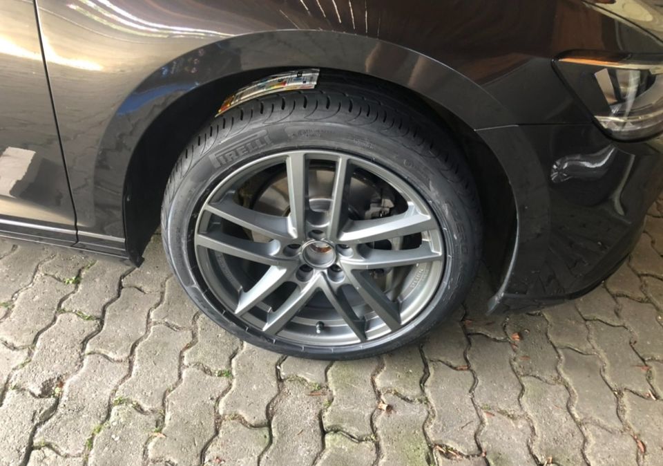 Sommer Kompletträder Pirelli Pzero 245/40 ZR18 ET 44  Passat B8 in Bartholomä