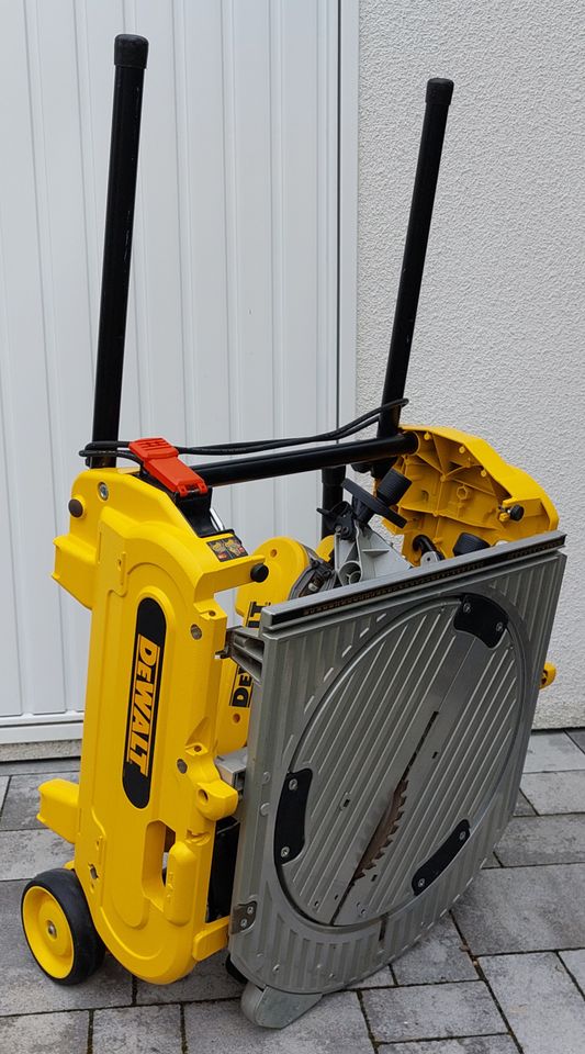 DeWALT D27105-QS Tisch-, Kapp- und Gehrungssäge in Roth