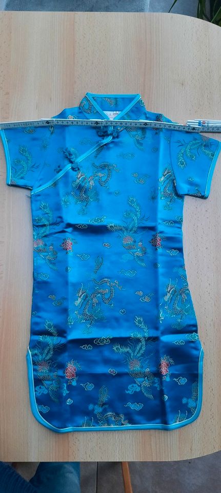 Chinesisches Seidenkleid, Faschingskostüm, Qipao in Bad Bocklet