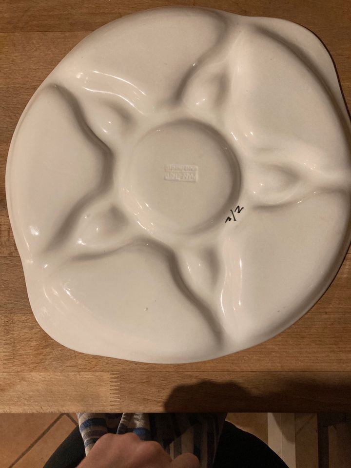Servierplatte Keramik bemalt in Morschen