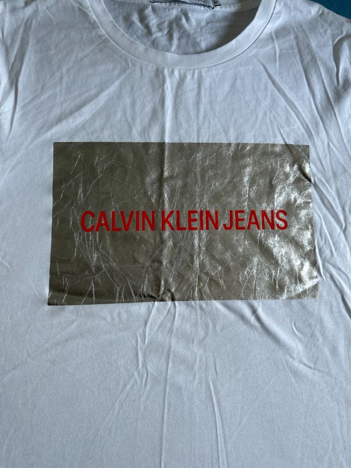 Calvin Klein T-shirt in Gr. M ungetragnen in München