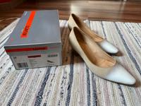 Schuh bzw. flacher Pumps von Lloyd - Größe 38 Schleswig-Holstein - Oeversee Vorschau