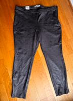 Ungetragene Kunstleder-Hose, BRAX, dunkles Taupe, Größe 46 K Frankfurt am Main - Kalbach Vorschau