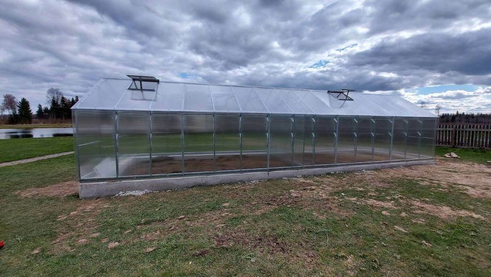 Gewächshaus Premium House Mit 10 mm Polycarbonatbeschichtung. in Wiesbaden