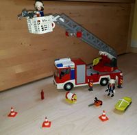 Playmobil 4820 Feuerwehr Leiterfahrzeug Nordrhein-Westfalen - Siegen Vorschau