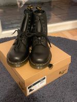 DR. MARTENS 1460 GLATT HERREN SCHWARZ LEDER STIEFEL Größe 43 Hessen - Wiesbaden Vorschau