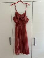 Festliches Kleid mit Plisseerock Nordrhein-Westfalen - Ahaus Vorschau