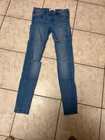 Tolle Jeans Gr S 36/38 Zara Niedersachsen - Werlte  Vorschau