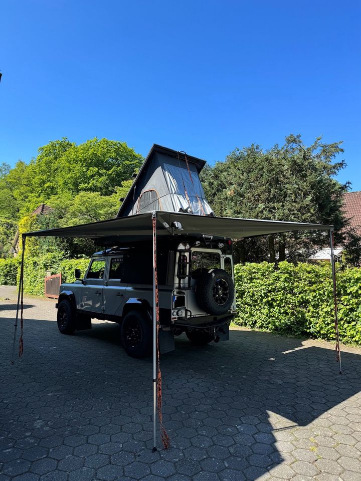 Land Rover Defender 110 Td4 Station Wagon SE in Bremen